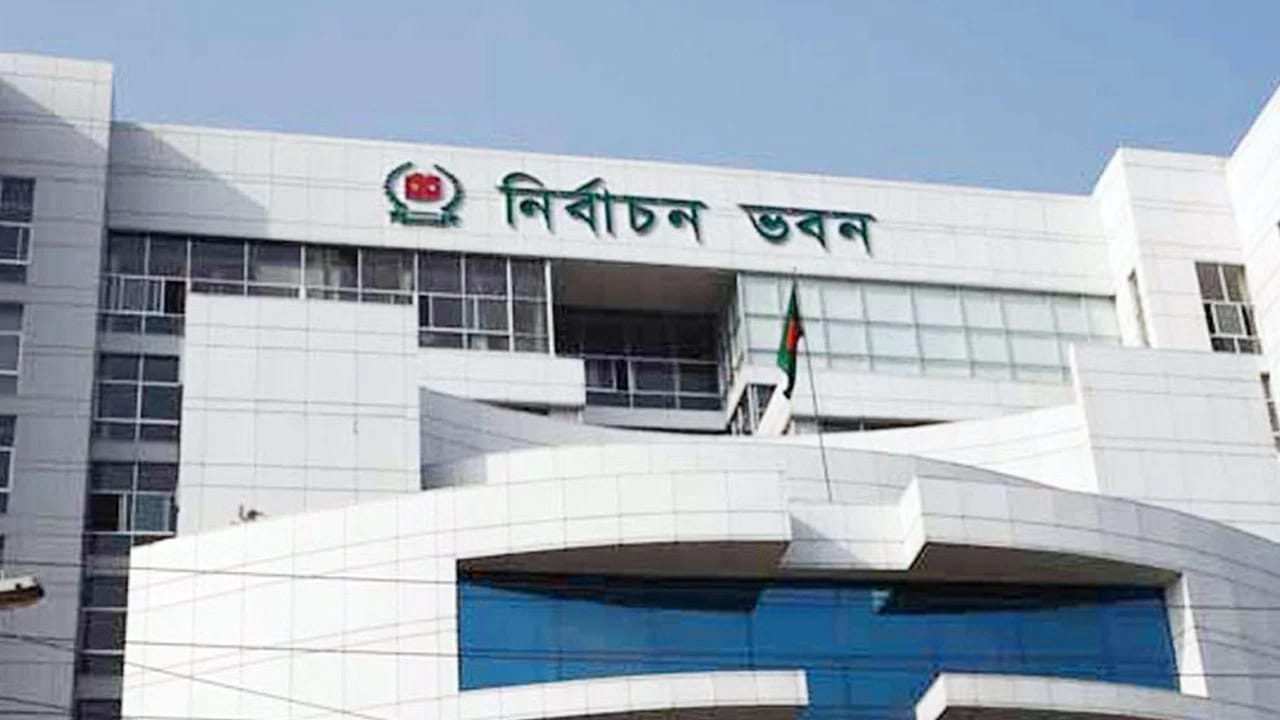 ১৫ ফেব্রুয়ারি পর্যন্ত ছুটি ঘোষণা, শিক্ষাপ্রতিষ্ঠানে দীর্ঘ ছুটির আমেজ