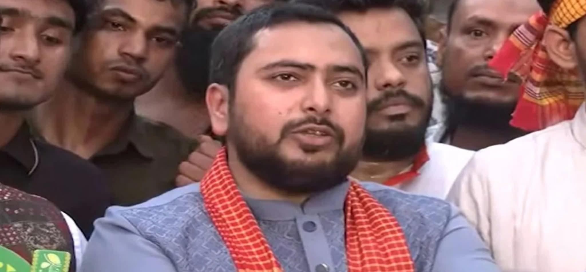 সংস্কারের বকেয়া রেখেই সরকারের পথচলা: জুলাই সনদ বাস্তবায়নের দাবি নাহিদ ইসলামের