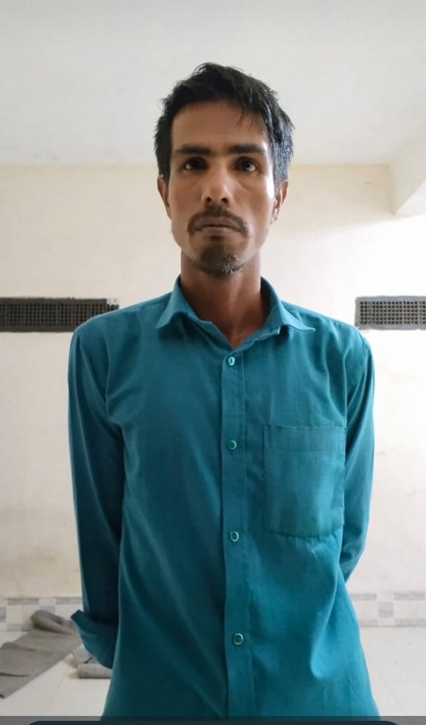 জৈন্তাপুরে ১৭০ পিস ইয়াবাসহ মাদক কারবারি গ্রেফতার