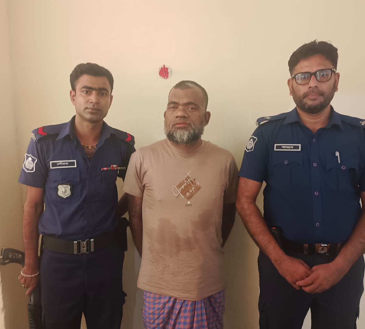 তথ্য প্রযুক্তি ব্যবহারের মাধ্যমে ছাতকের আলোচিত স্বপন মিয়া ঢাকায় গ্রেপ্তার, সুনামগঞ্জ আদালতে সোপর্দ