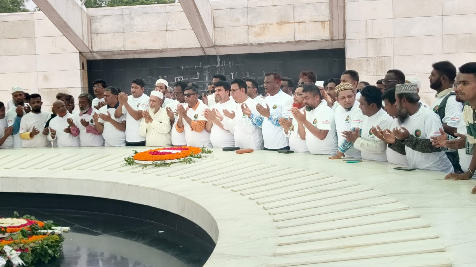 শহীদ জিয়া স্মৃতি সংসদের ৪৫তম প্রতিষ্ঠাবার্ষিকী উদযাপিত ও শ্রদ্ধা নিবেদন