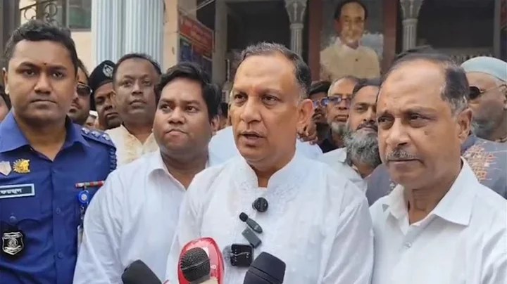 বাজার স্থিতিশীল রাখতে টিসিবি পণ্যের পর্যাপ্ত মজুত রয়েছে বাণিজ্য প্রতিমন্ত্রী