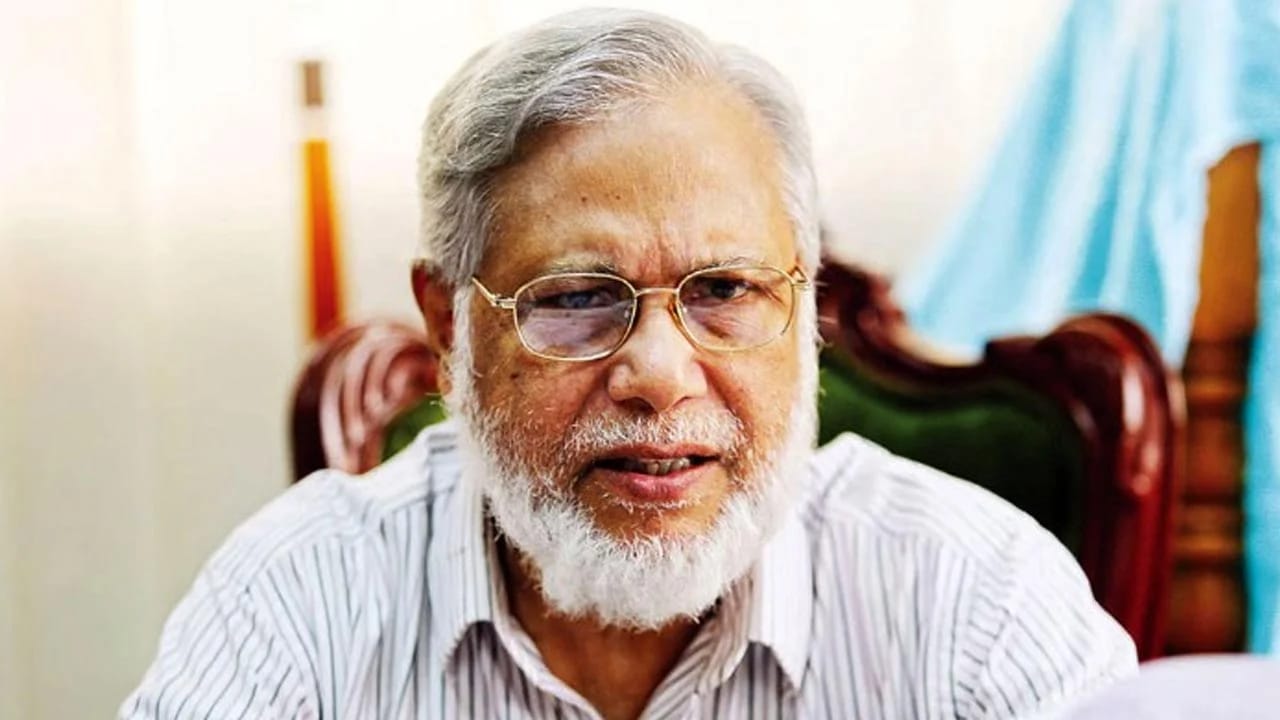 দুদকের মামলায় সাবেক প্রধান বিচারপতি এ বি এম খায়রুল হকের জামিন মঞ্জুর