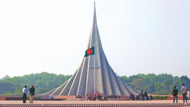 পরিচ্ছন্নতা ও প্রস্তুতি: ২৩ থেকে ২৫ মার্চ স্মৃতিসৌধে জনসাধারণের প্রবেশে সাময়িক নিষেধাজ্ঞা